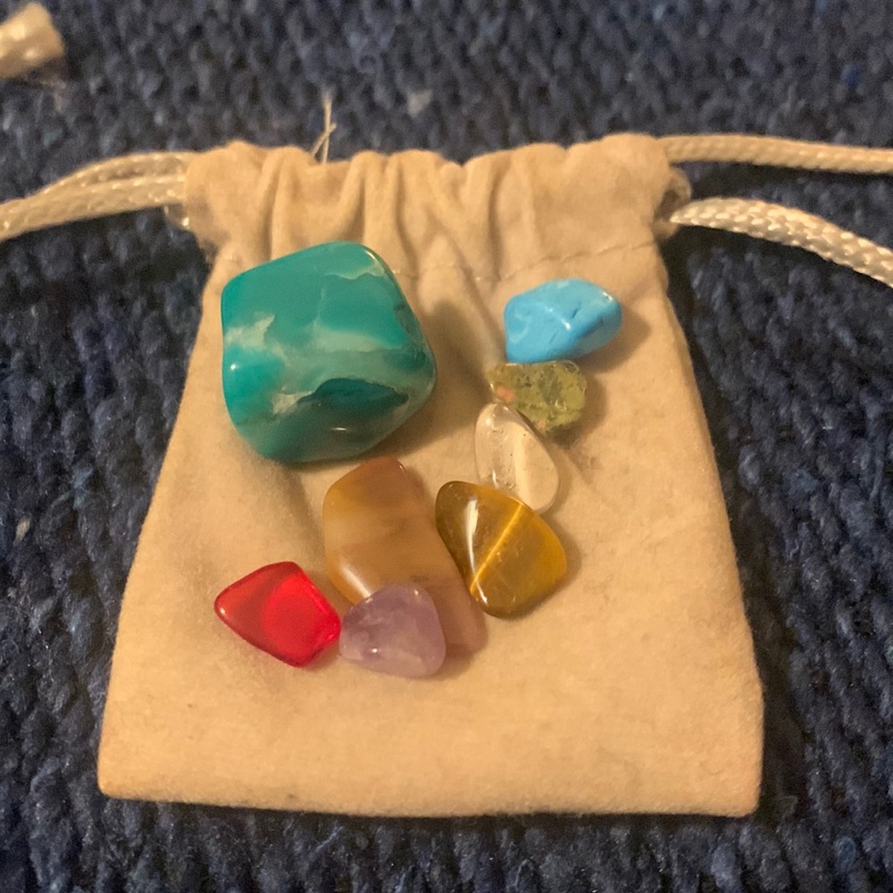 Polished stone set